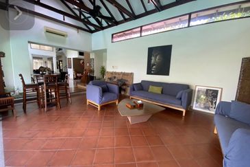 Changkat Kiara Surya