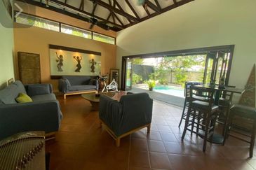 Changkat Kiara Surya