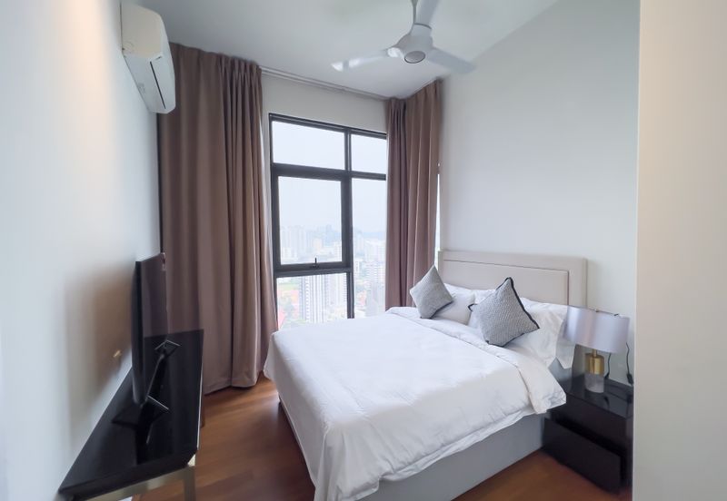 Oxford Residences @ Pavilion Embassy