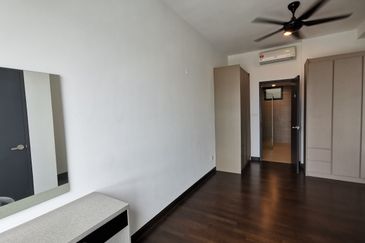 V Residence Suites @ Sunway Velocity