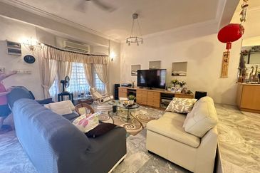 Cheap & Value Buy Unit @ Bandar Sungai Long Mahkota Cheras Batu 11 Balakong Cheras South