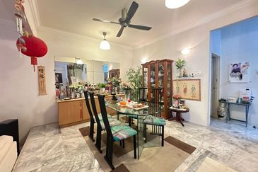 Cheap & Value Buy Unit @ Bandar Sungai Long Mahkota Cheras Batu 11 Balakong Cheras South