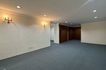 Lorong Taman Pantai 1