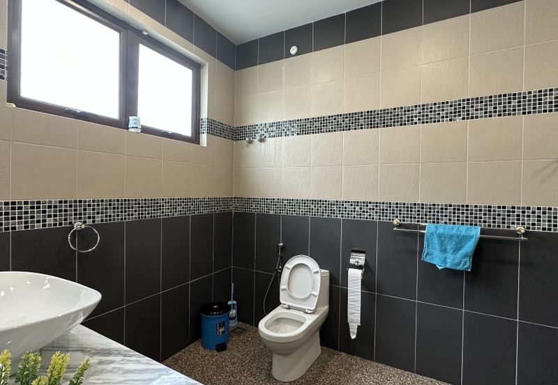 Lorong Taman Pantai 4