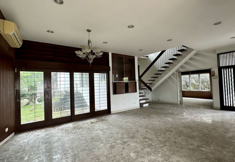 Lorong Taman Pantai 4