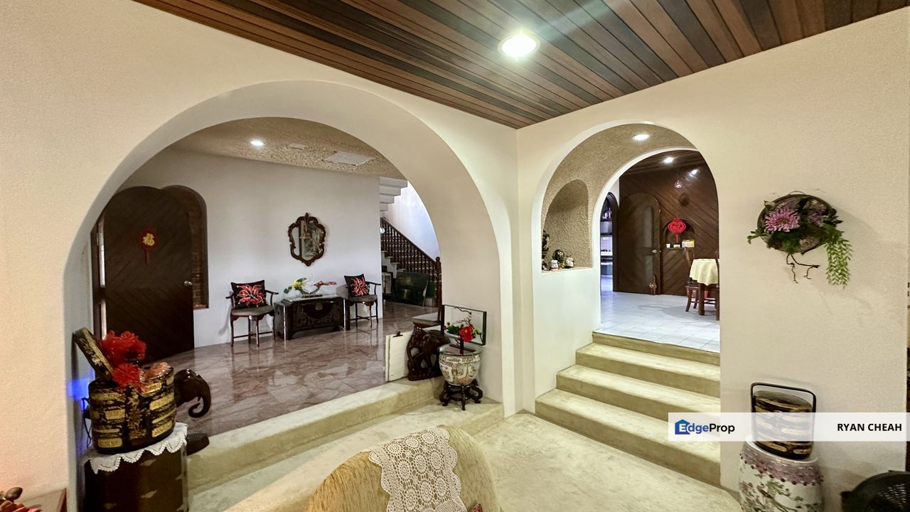 2 Storey Bungalow House For Sale At Bangsar Jalan Bukit Pantai KL City, Kuala Lumpur, Bangsar