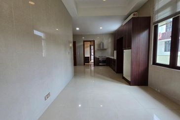 Hot Rent 3 Storey Bungalow Freehold At Impian Bukit Tunku, Kenny Hills