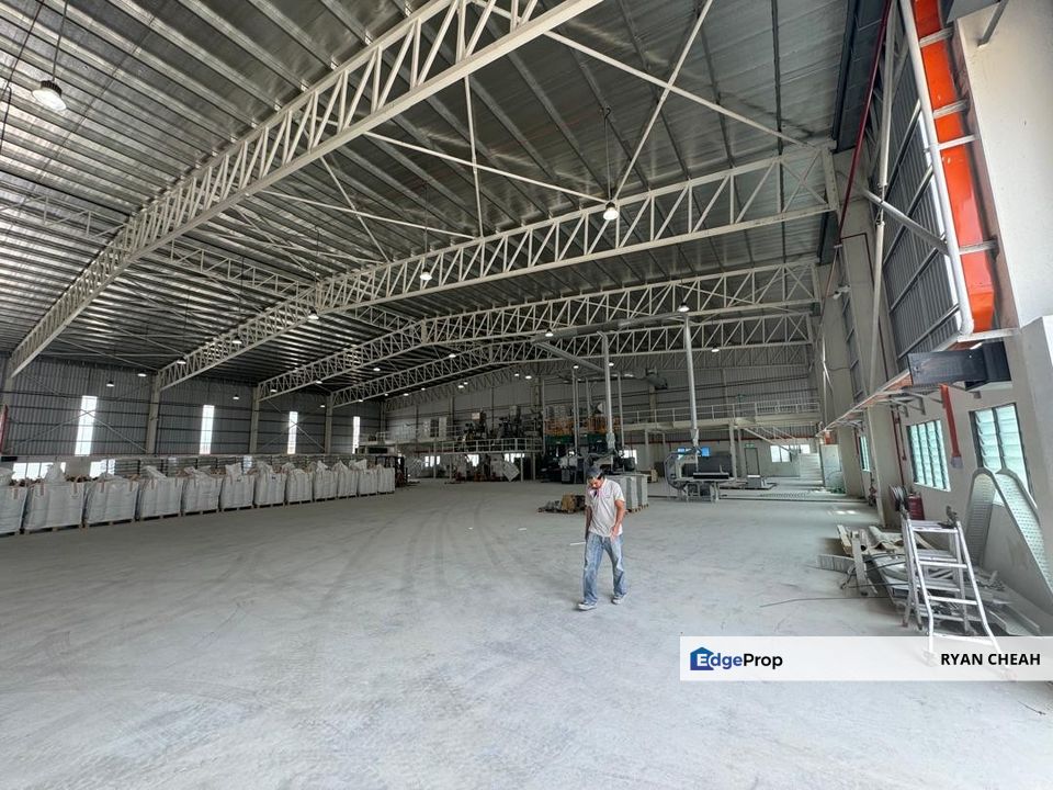 Brand New Detached Factory With Office For Sale With Tenancy At Puncak Alam, Selangor, Bandar Puncak Alam
