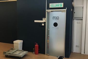 Ritze Perdana Business Center