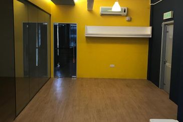 Ritze Perdana Business Center