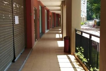 Ritze Perdana Business Center