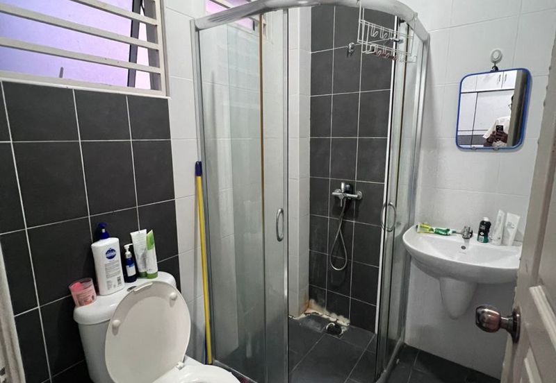 Dorset Place @ Taman Lapangan Setia