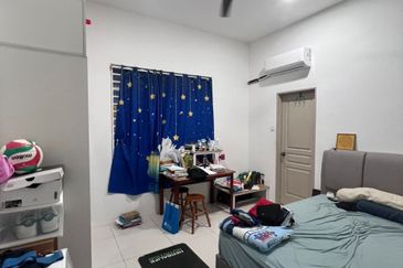 Dorset Place @ Taman Lapangan Setia