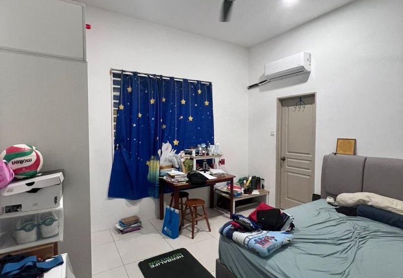 Dorset Place @ Taman Lapangan Setia