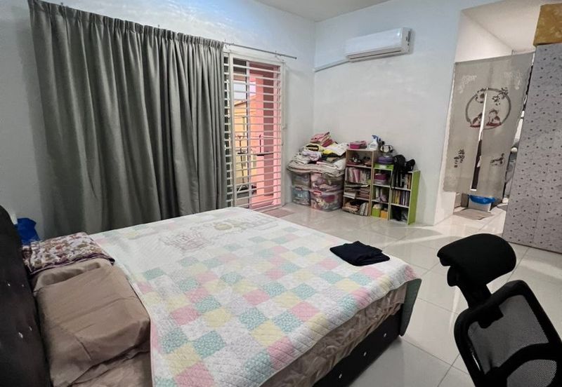 Dorset Place @ Taman Lapangan Setia