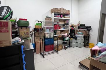 Dorset Place @ Taman Lapangan Setia