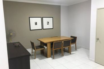 KONDOMINIUM DAMAIPURI