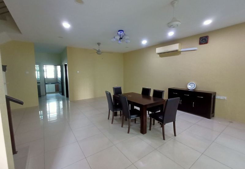 TAMAN MERU DESA PARK