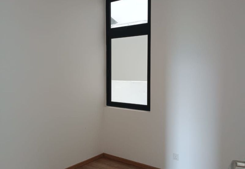 THE COVE HILLSIDE RESIDENCE