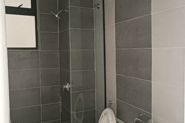 THE COVE HILLSIDE RESIDENCE