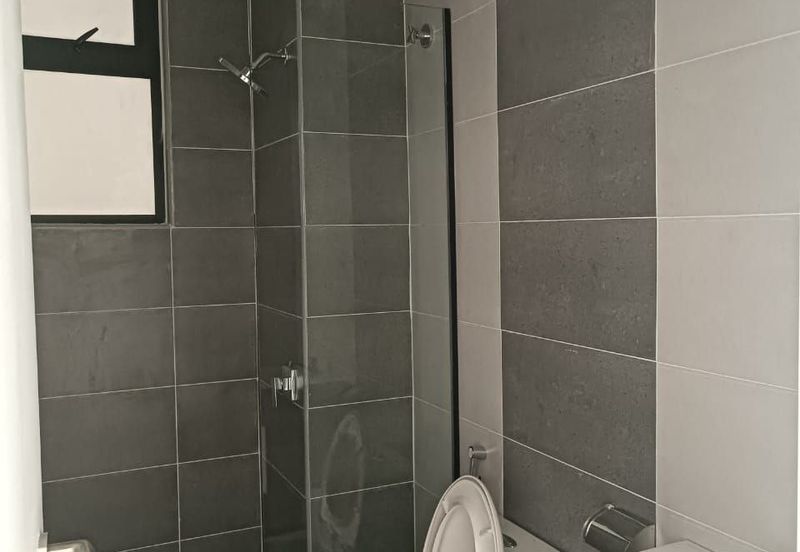 THE COVE HILLSIDE RESIDENCE