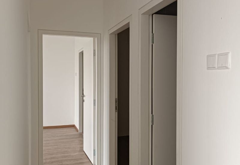 THE COVE HILLSIDE RESIDENCE