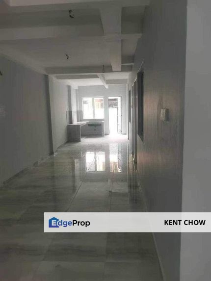 Freehold 2.5 Storey House Ipoh Garden East, Perak, Ipoh