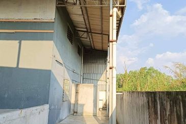 Kawasan Perindustrian Pengkalan 2