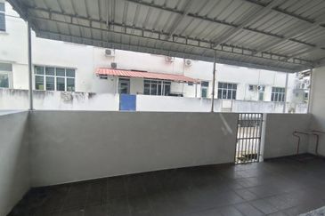 TAMAN MERU DESA PARK