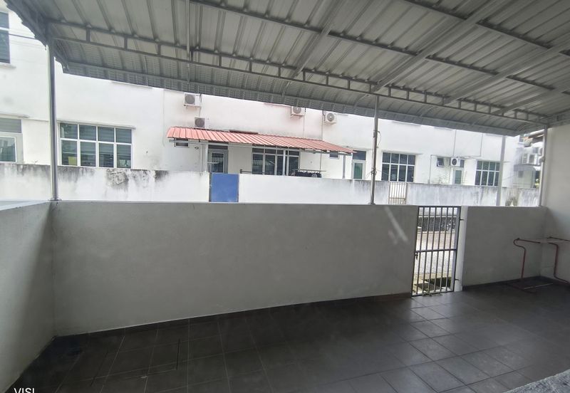 TAMAN MERU DESA PARK