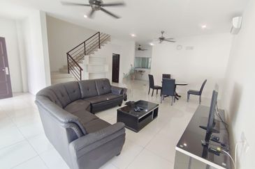 TAMAN MERU DESA PARK