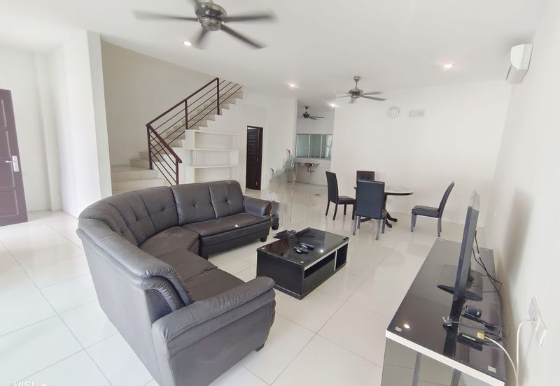 TAMAN MERU DESA PARK