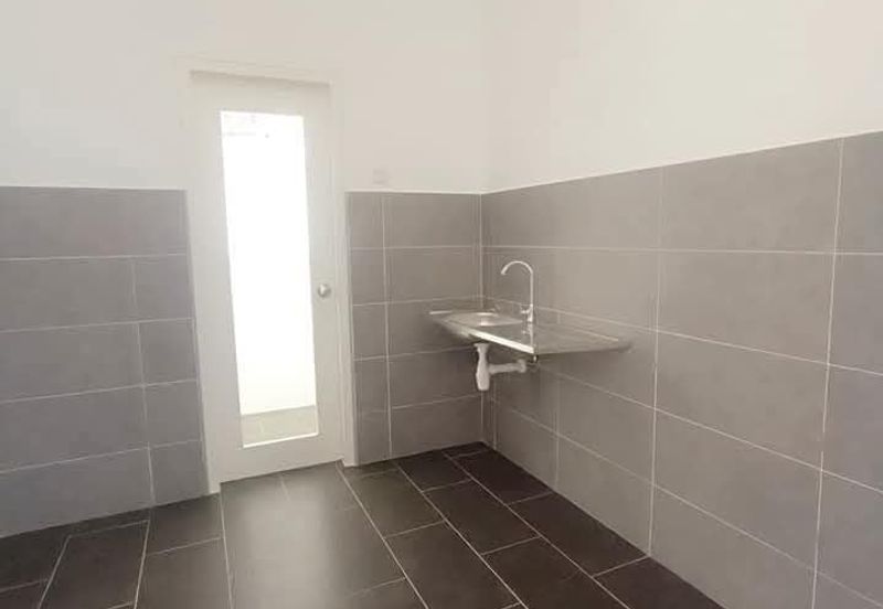 THE COVE HILLSIDE RESIDENCE