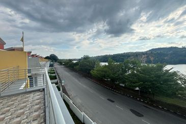 Clear Water Bay Resort