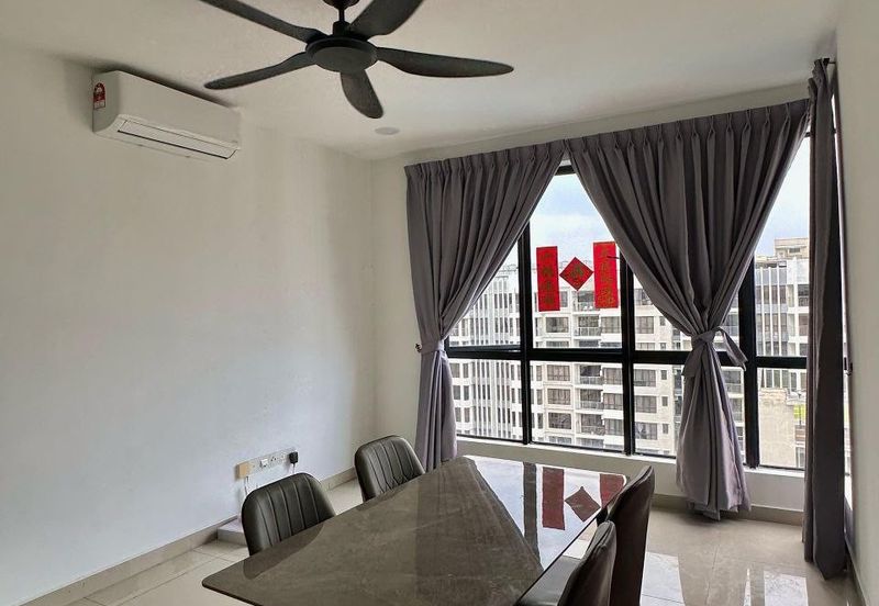 Upper East @ Tiger Lane