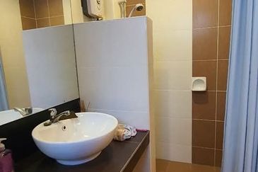 The Rayaria Condominium