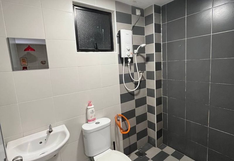 Manhattan Condominium