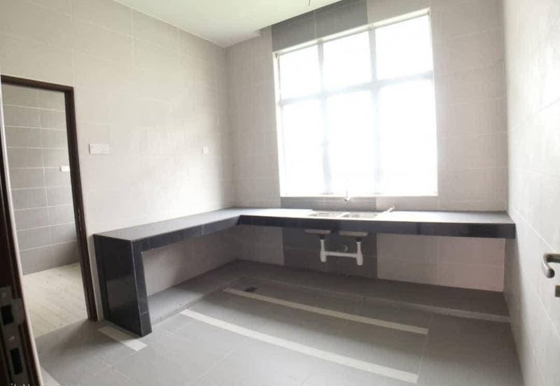 TAMAN MERU DESA PARK