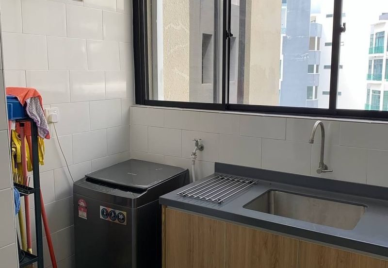 Upper East @ Tiger Lane