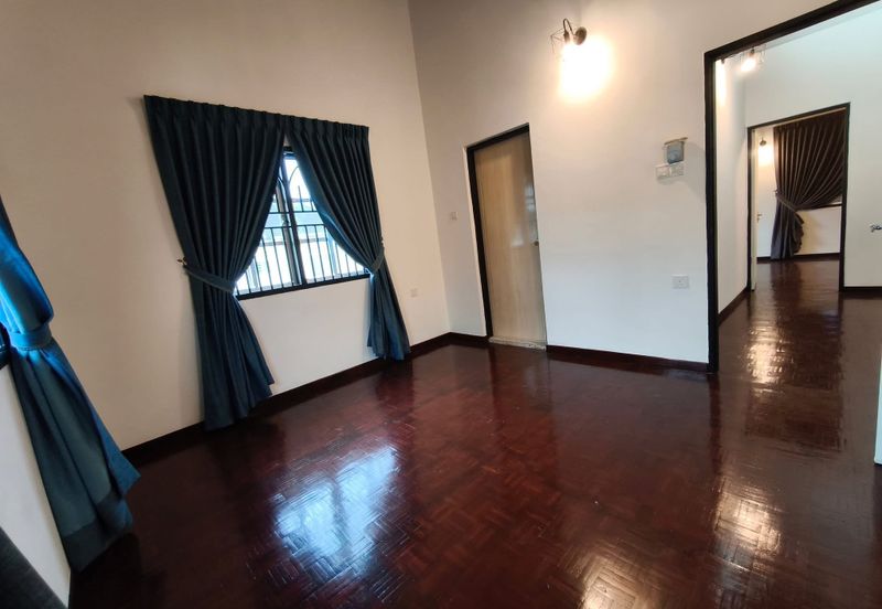 PASIR PUTEH/PENGKALAN