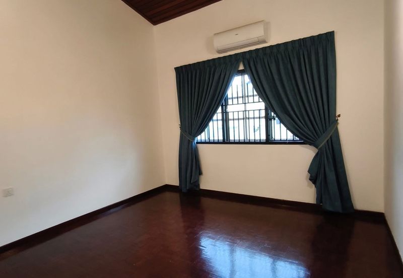 PASIR PUTEH/PENGKALAN