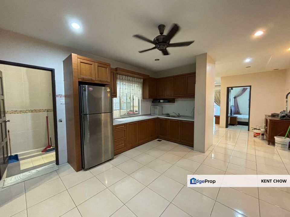 Fully Furnished Bercham Prima Kiara Condominium, Perak, Ipoh