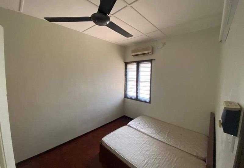 TAMAN KINTA, JALAN KAMPAR