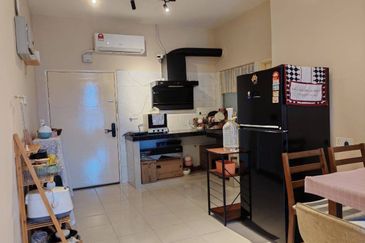 CASA RESIDENCES, CHEMOR