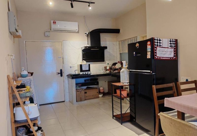 CASA RESIDENCES, CHEMOR