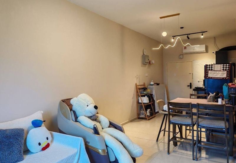 CASA RESIDENCES, CHEMOR