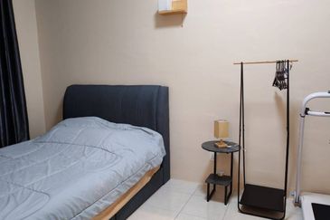 CASA RESIDENCES, CHEMOR