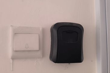 CASA RESIDENCES, CHEMOR