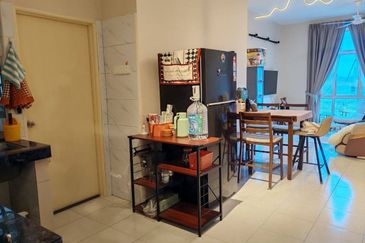 CASA RESIDENCES, CHEMOR