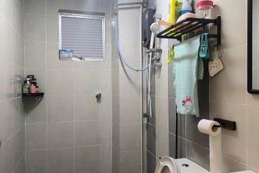 CASA RESIDENCES, CHEMOR